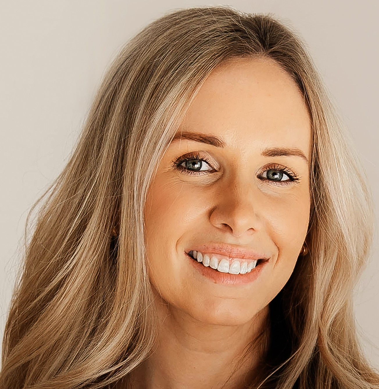 Kirsten Van Der Merwe - Professional Virtual Assistant